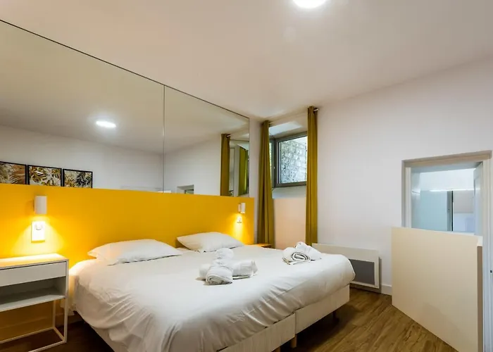 Mariposa Keyweek Loft 비아히쯔